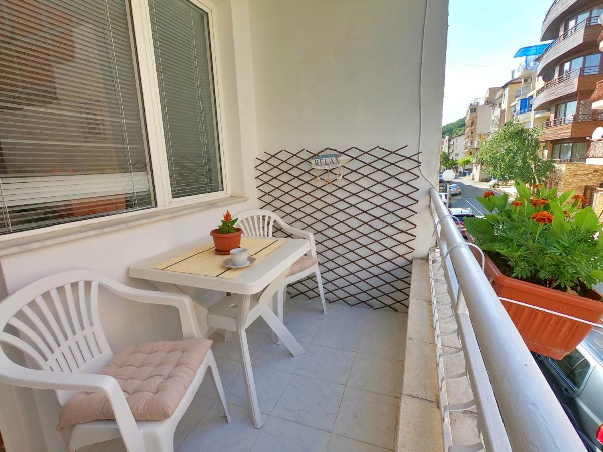 Apartment In St. Vlas With Terrace Свети-Влас Экстерьер фото