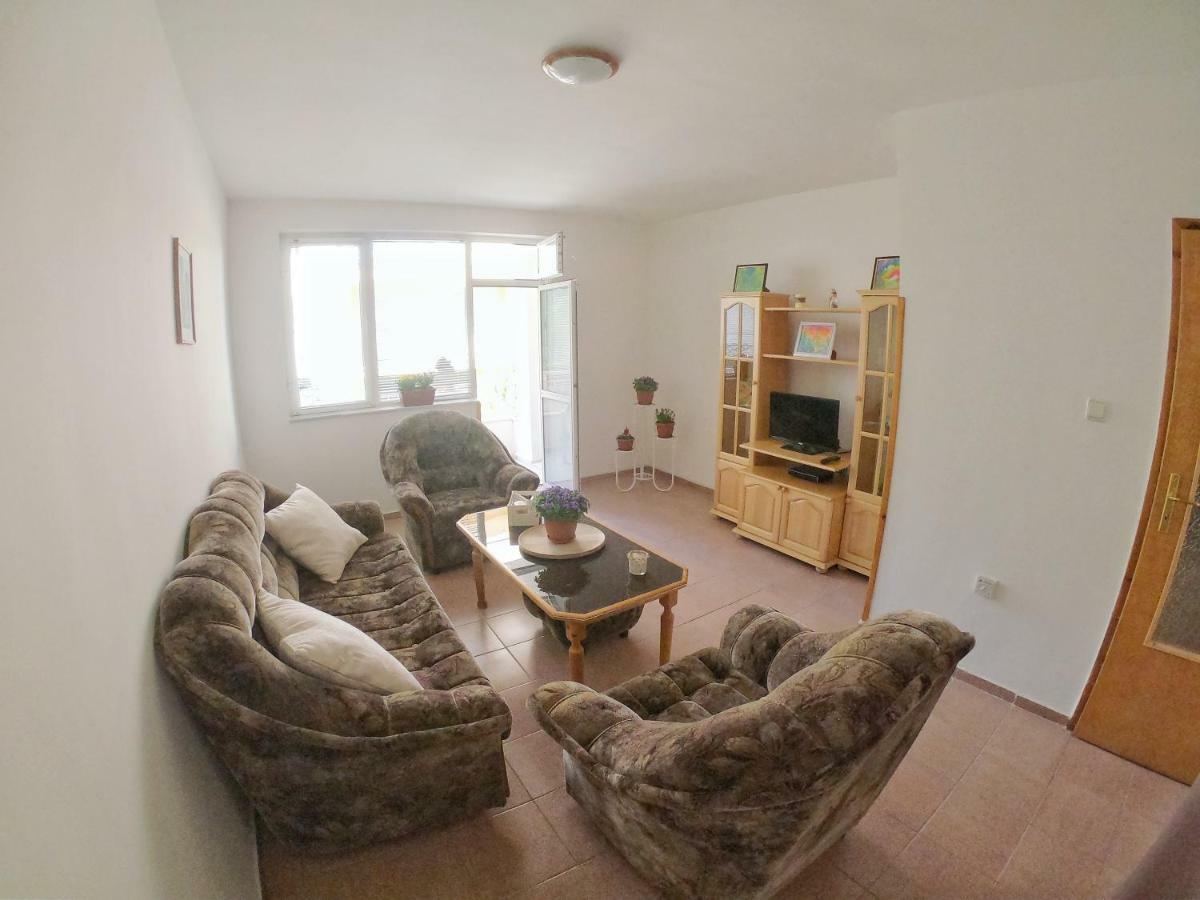 Apartment In St. Vlas With Terrace Свети-Влас Экстерьер фото
