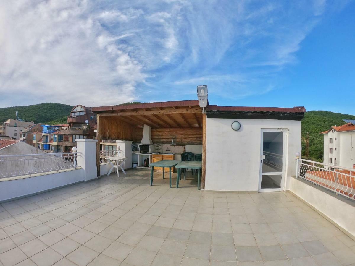 Apartment In St. Vlas With Terrace Свети-Влас Экстерьер фото